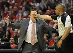 包含湖人球员公开质疑裁判判罚尺度，引争议，一个下载情况新闻日本组织.的词条星空体育