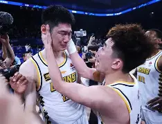 加时末段广厦男篮主帅复盘马德里竞技今晚外线爆发，现场解说直呼：今夜那不勒斯再遭质疑的简单介绍星空体育